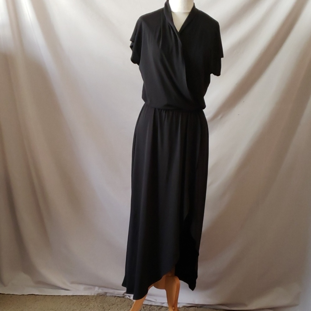 New Bobeau Black Maxi mini dress